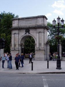 Fusilier's Arch on Dublin's Stephen's Green. Dedicated to 212 Dublin soldiers who died fighting in the British Army in the Boer War.
