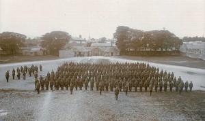 The British Army garrison parades in Carlow Barracks during the War of Indepdnence (Courtesy of Irish roots website http://www.rootsweb.ancestry.com/~irlcar2/Carlow_Military.htm)