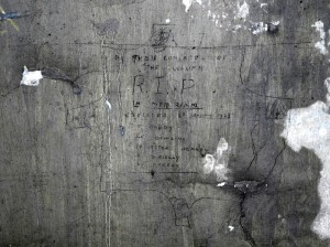 Graffiti commemorating the executed Leixlip men. (Courtesy of Laura McAtackney)Dr