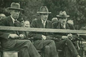 Michael Collins, Eoin O'Duffy and Eamon Donnelly in Armagh in 1921.